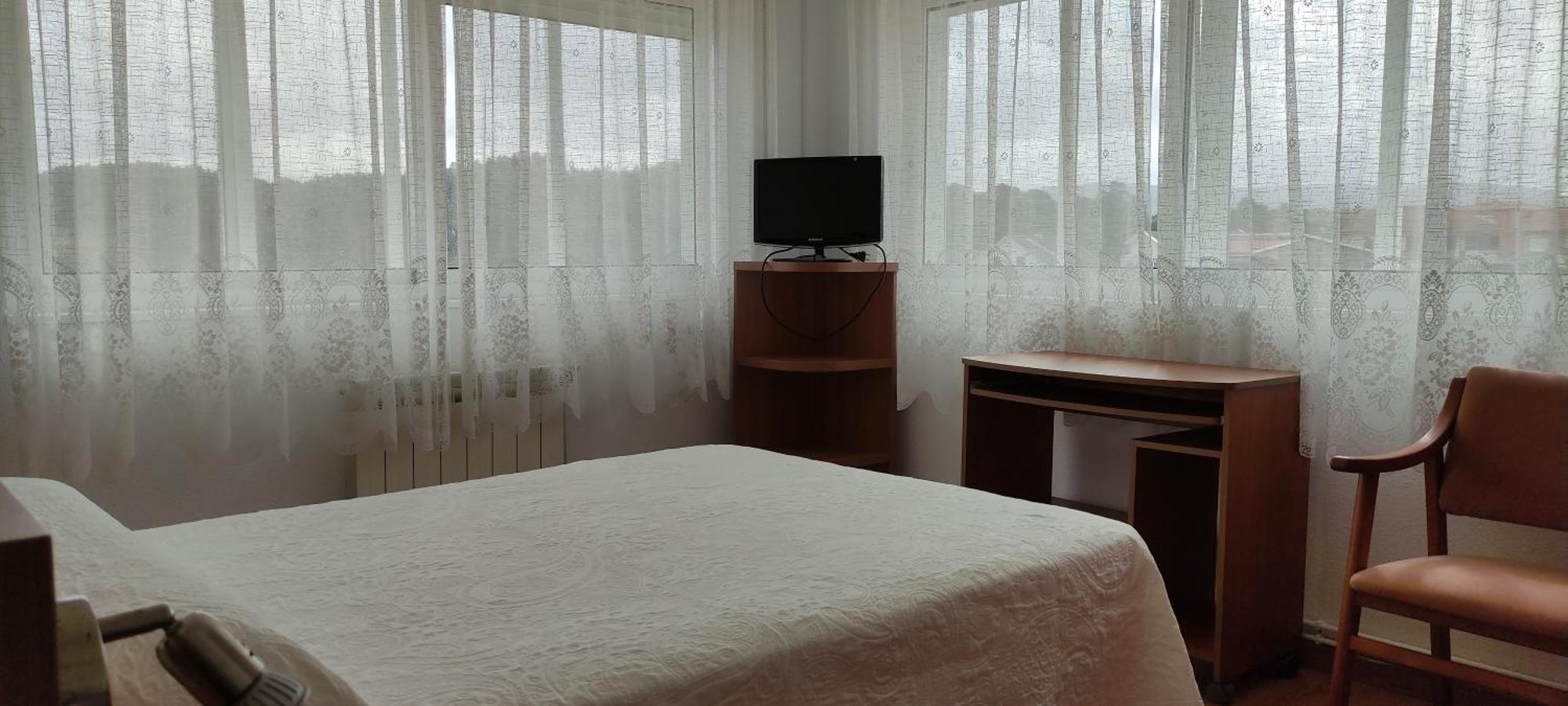 Hotel A Roda Valdoviño المظهر الخارجي الصورة